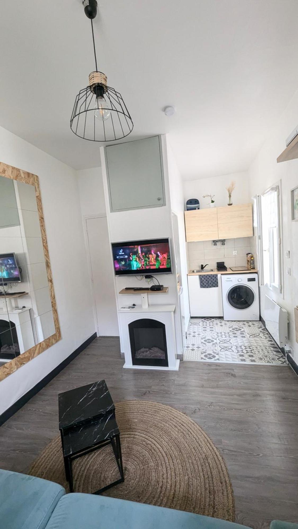 *Ca Me Convient* Studio Chaleureux Villejuif Esterno foto